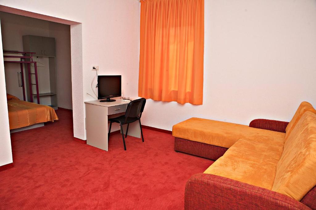 Hotel Serdica Szilisztra Szoba fotó