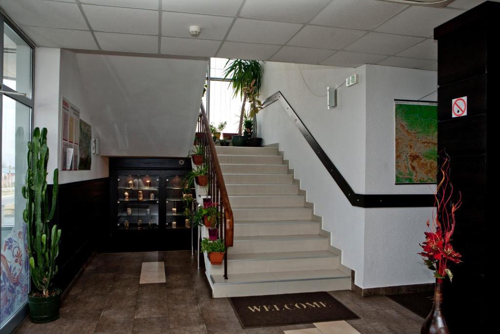 Hotel Serdica Szilisztra Kültér fotó
